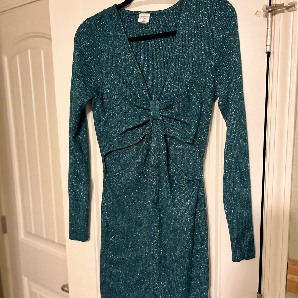 Abercrombie & Fitch Blue Long Sleeve V-Neck Sheath Dress